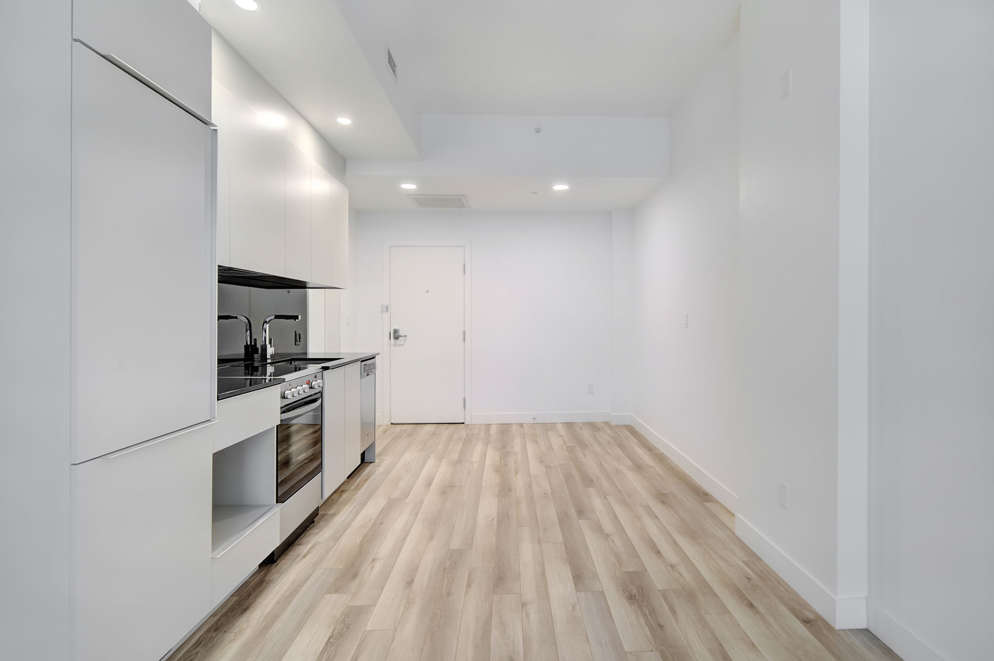 Guiker 2061 rue Stanley, Montreal 119792